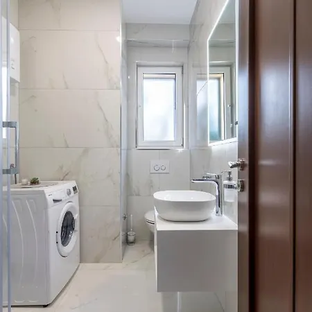 Meri Very And Beautiful Appartement Split