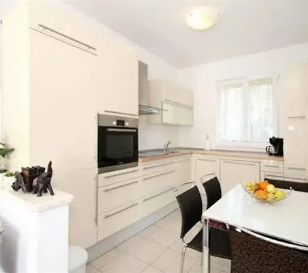 Meri Very And Beautiful Apartament